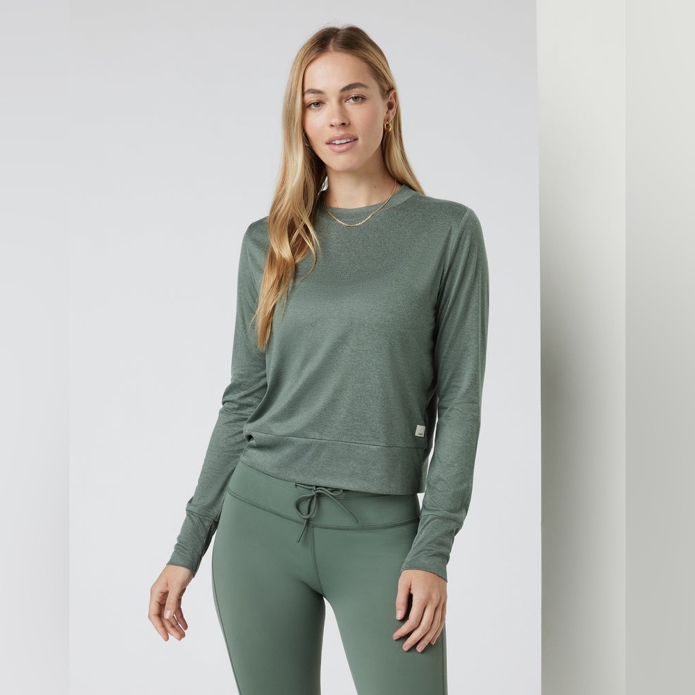 Vuori Women's Daydream Crew Neck Color: Marsh Heather - Picture 4 of 8